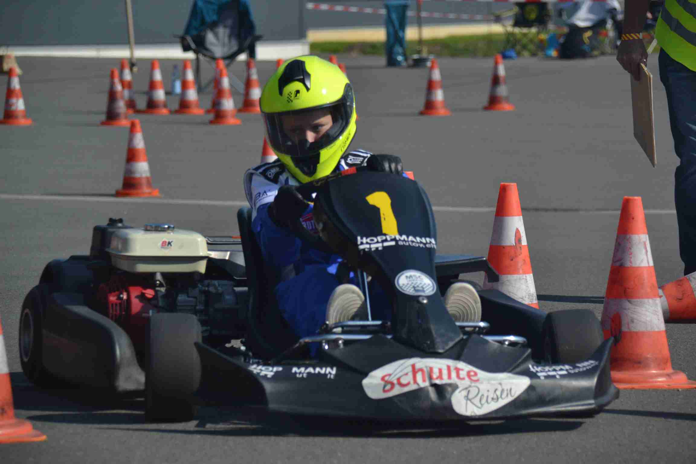 3 Lauf Zur ADAC Westfalenmeisterschaft Im Jugendkartslalom Beim MSC